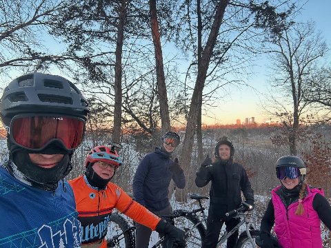 We had our first ever Fatbike ride this week! ❄️🚵🏼‍♀️☃️ Even with 8°F weather, it was a beautiful afternoon and great group 😁 Our…